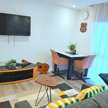 Lovely Studio Apartment Sheffield City Centre - Netflix, Wifi, Digital Tv Zewnętrze zdjęcie