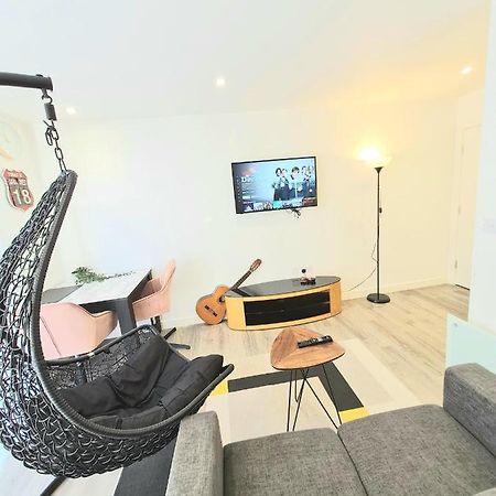 Lovely Studio Apartment Sheffield City Centre - Netflix, Wifi, Digital Tv Zewnętrze zdjęcie